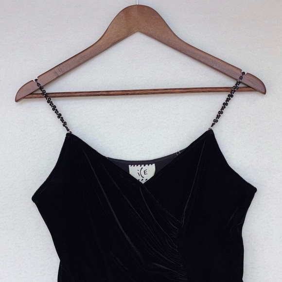 VINTAGE‎ ICE Velvet Camisole Y2K Black Top 90s Spaghetti Holiday Party Christmas - Picture 6 of 16